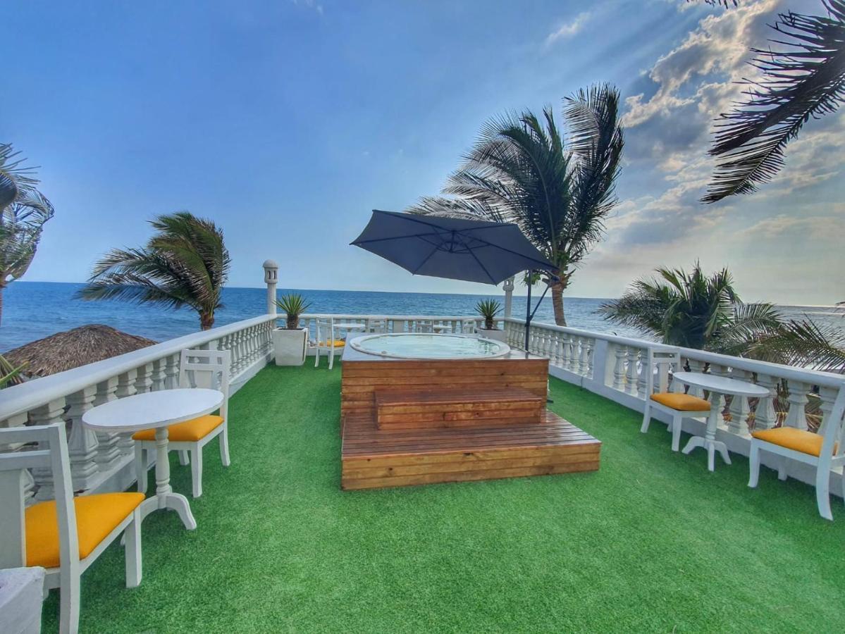 Hotel La Casona Beach El Guayabo Extérieur photo
